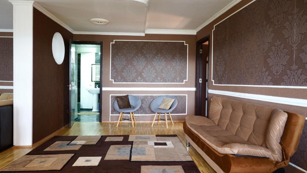 Apartment Shafi 8 Тбилиси Экстерьер фото