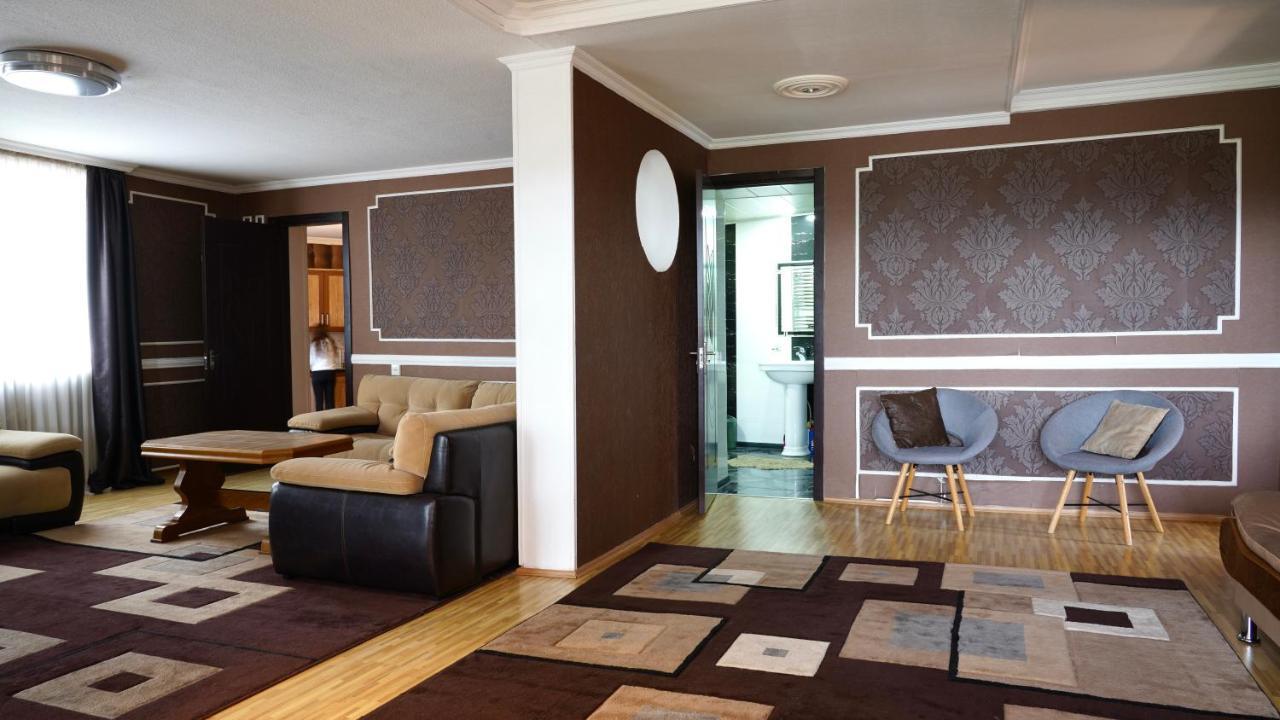 Apartment Shafi 8 Тбилиси Экстерьер фото