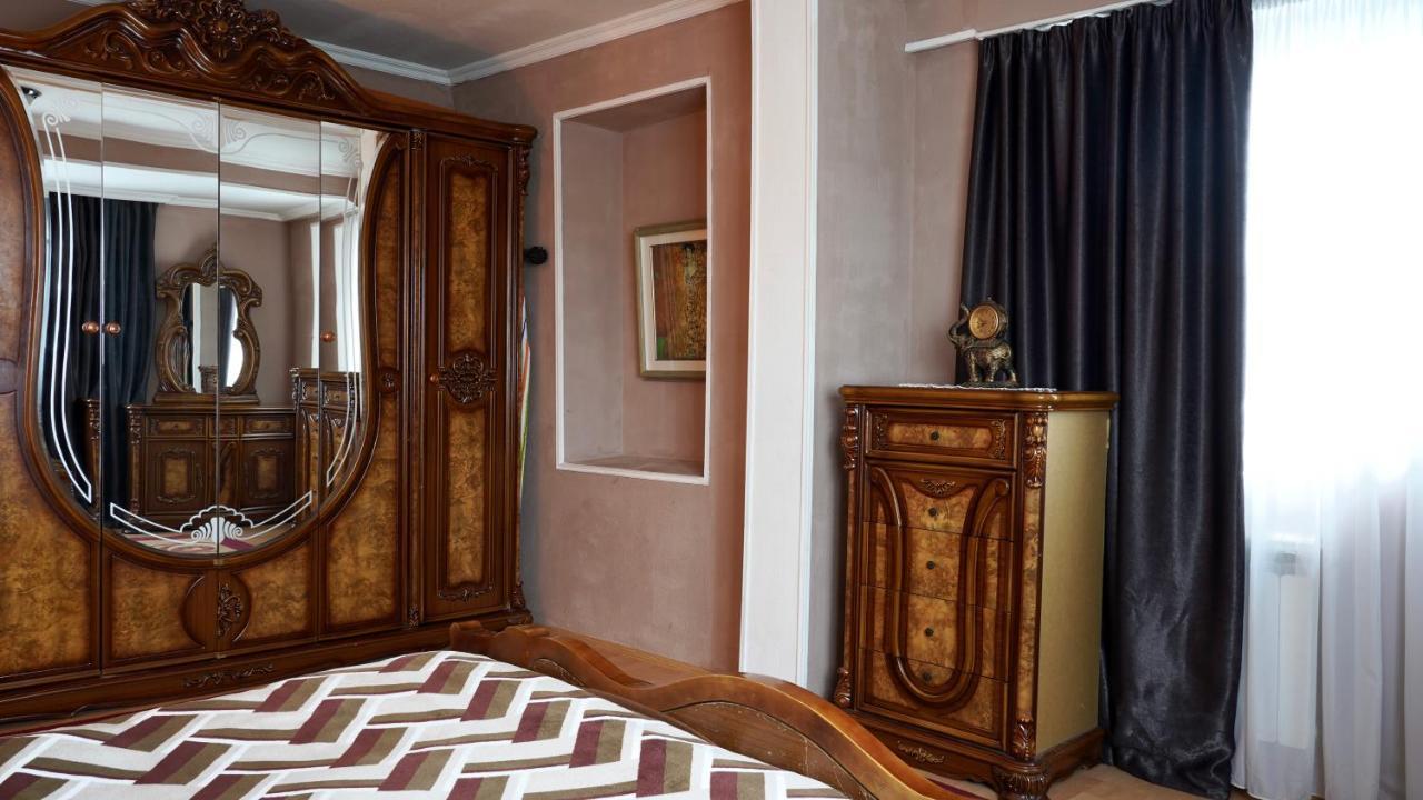 Apartment Shafi 8 Тбилиси Экстерьер фото
