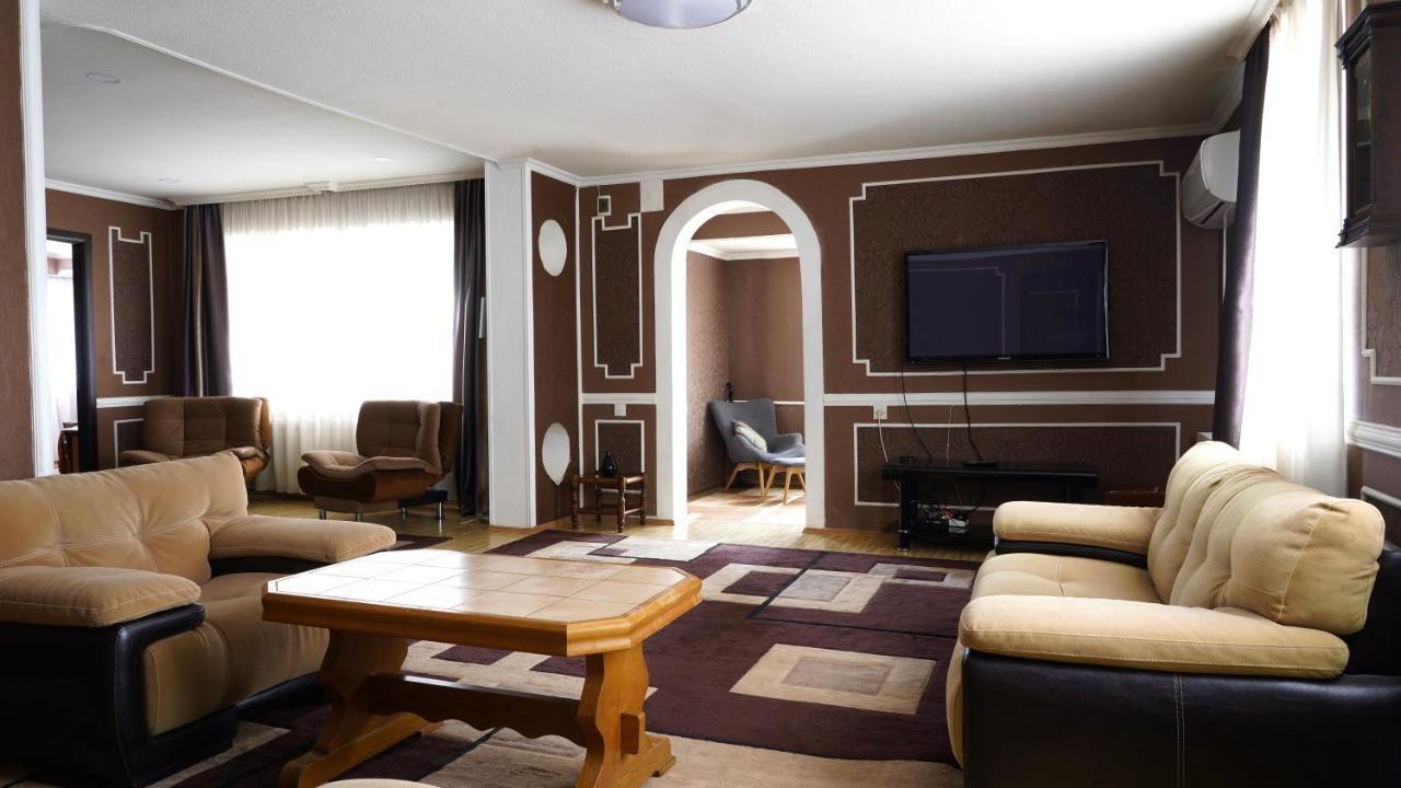 Apartment Shafi 8 Тбилиси Экстерьер фото